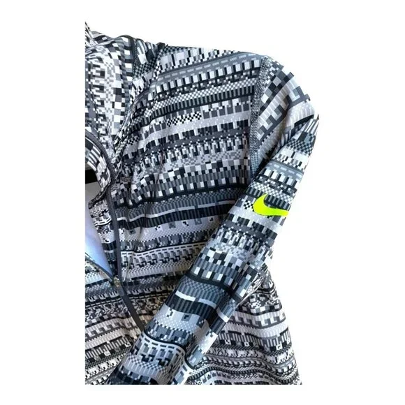 Nike Pro Size S Gray Black Beige Dri-Fit Hyperwarm Half Zip Pullover Shirt - Picture 4 of 7